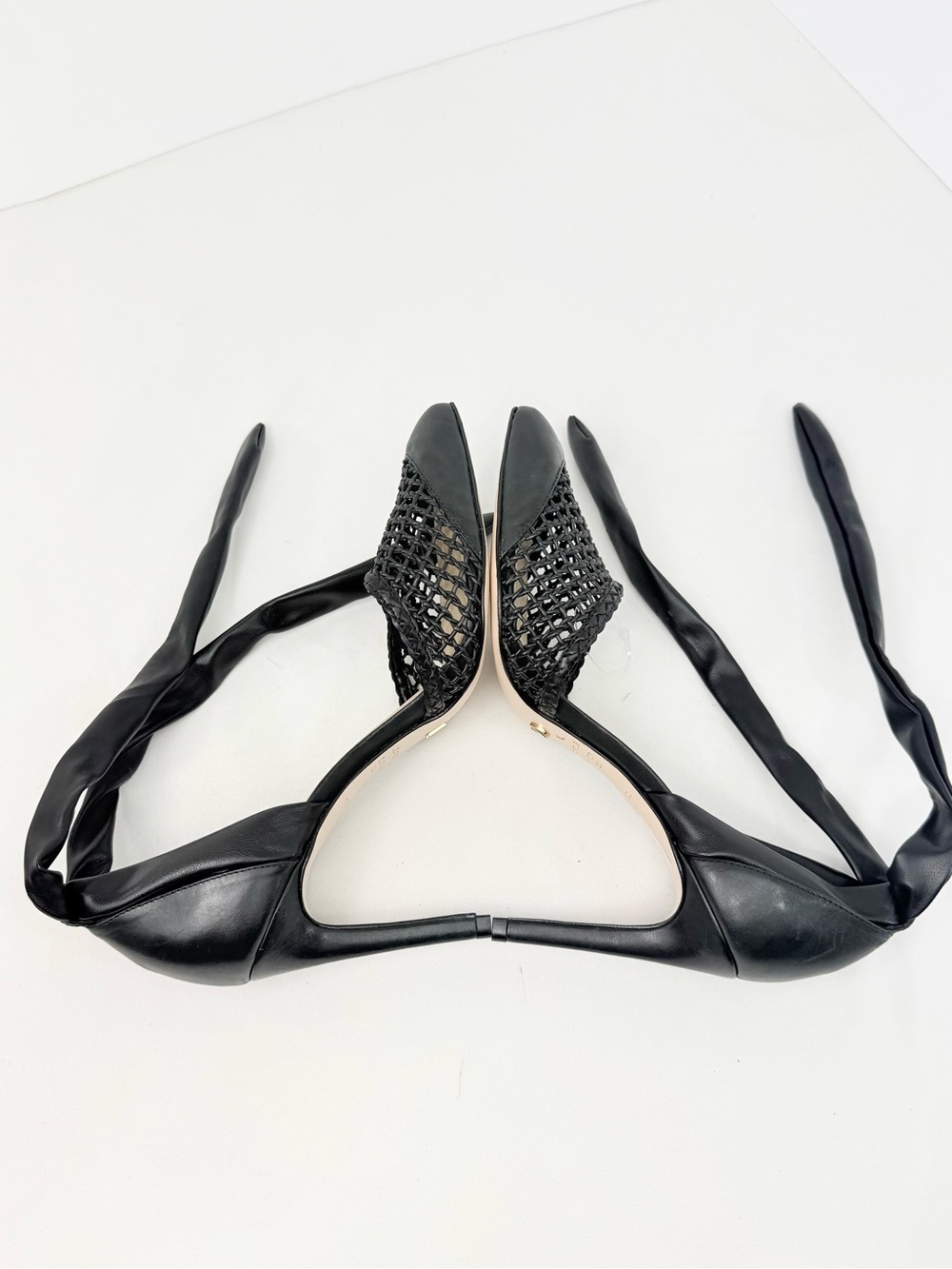 Vicenza Anthropologie Black Leather Woven Pointed Toe Wrap Ankle Strap Pump Heel - Picture 10 of 16